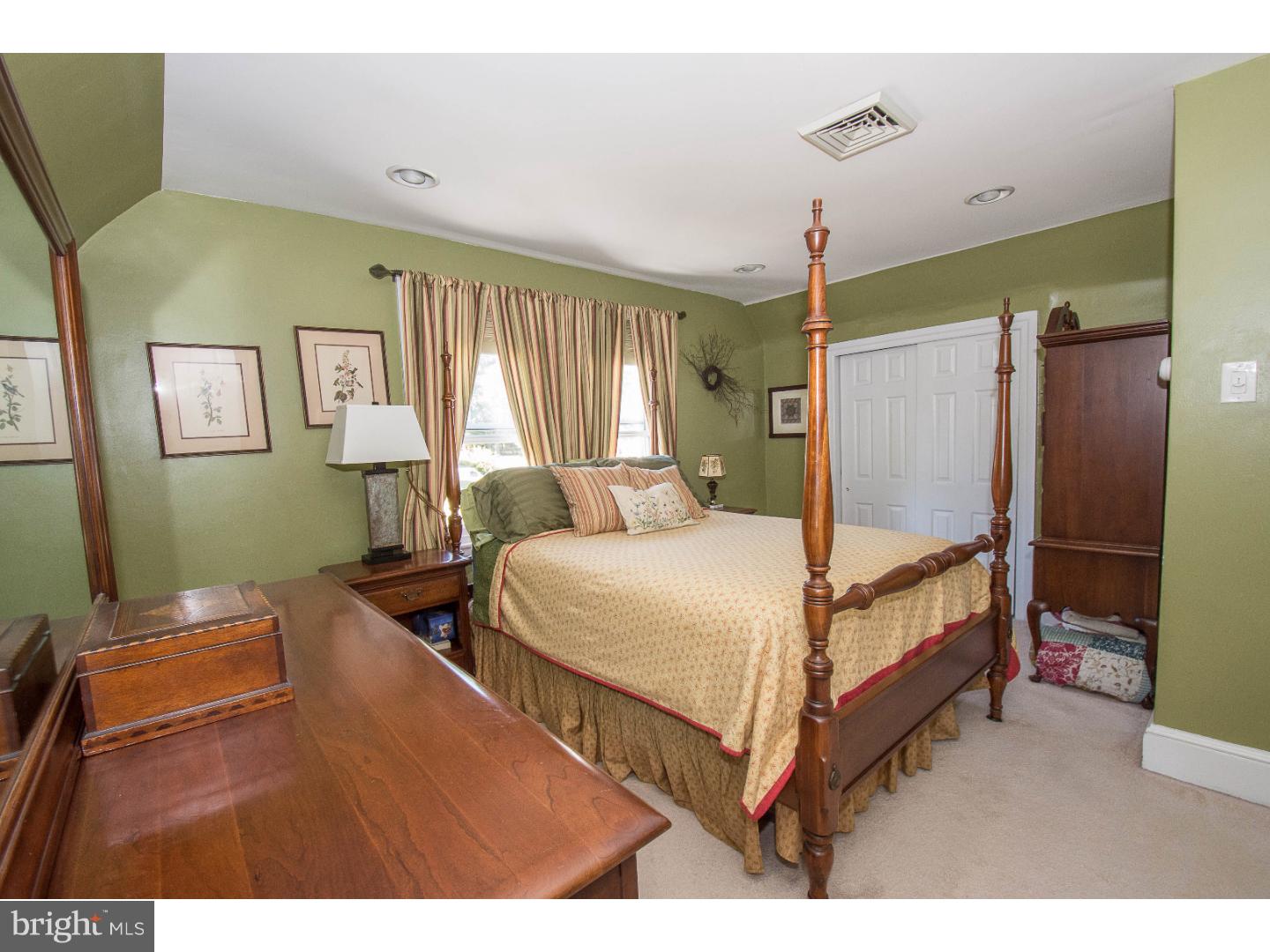 701 East Manoa Road Havertown, PA 19083 - Photo 13 of 25 Bedroom - Main