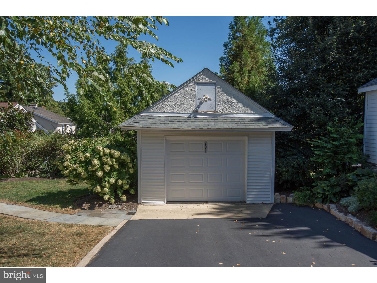 701 East Manoa Road Havertown, PA 19083 - Photo 23 of 25 Garage