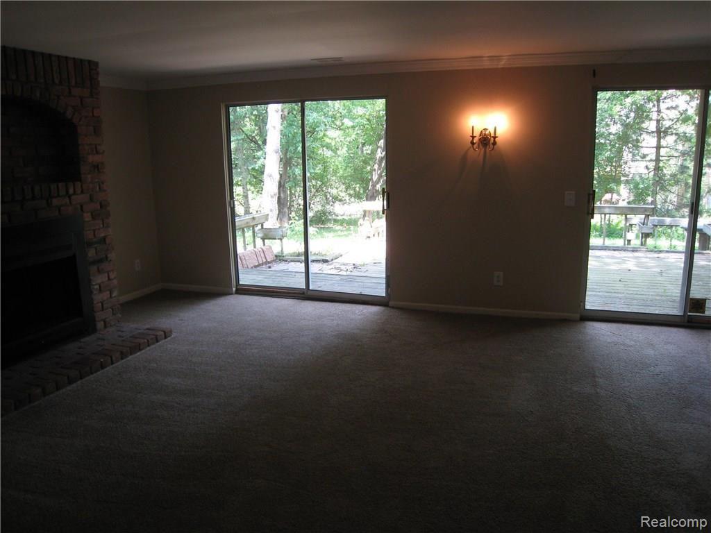 908 Ravine Terrace Rochester, MI 48307 - Photo 18 of 22