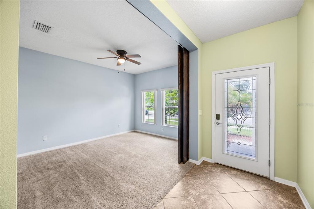 3851 Pacente Loop Wesley Chapel, FL 33543 - Photo 4 of 38