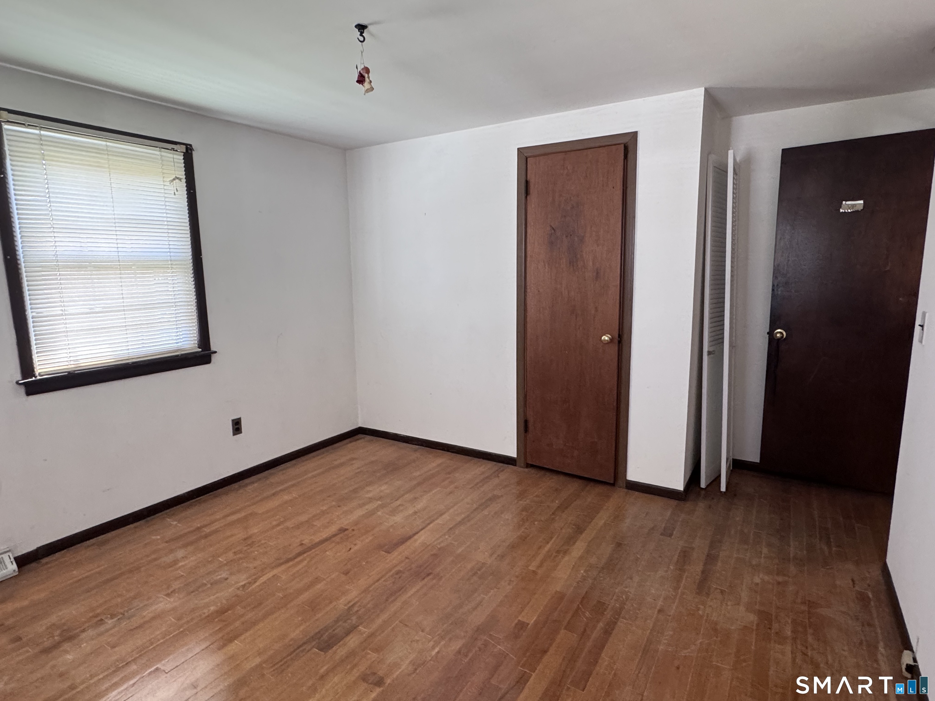 33 Thomas Street Windsor Locks, CT 06096 - Photo 17 of 33