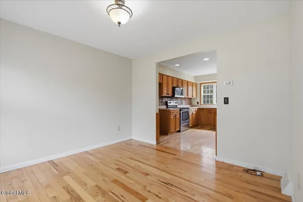 $519,000 | 2 Shuvee Lane, Wilton, NY 12831