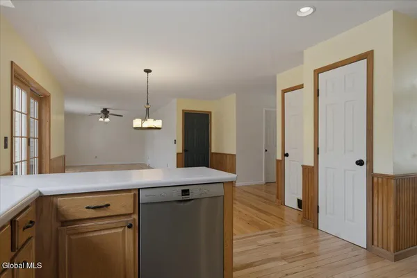 $519,000 | 2 Shuvee Lane, Wilton, NY 12831