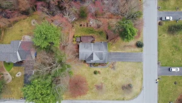 $519,000 | 2 Shuvee Lane, Wilton, NY 12831