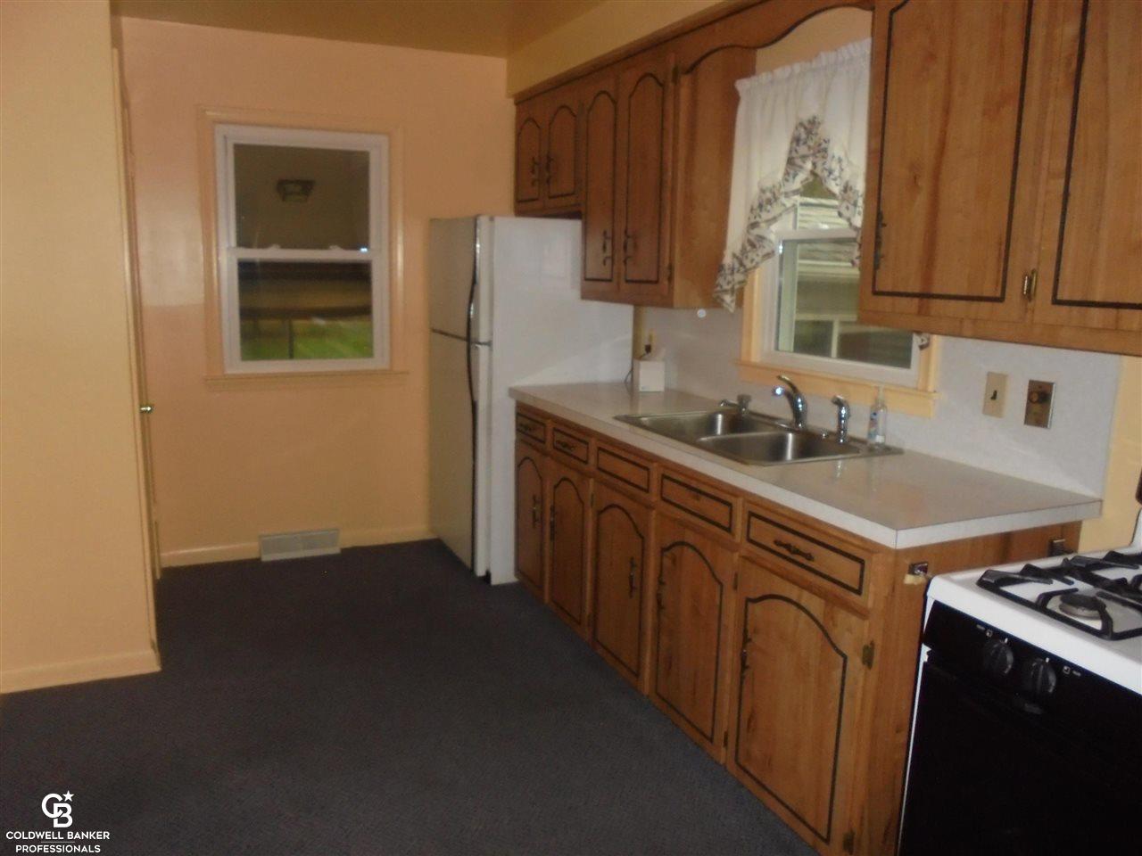 4740 Howland Road Almont, MI 48003 - Photo 15 of 51 Kitchen