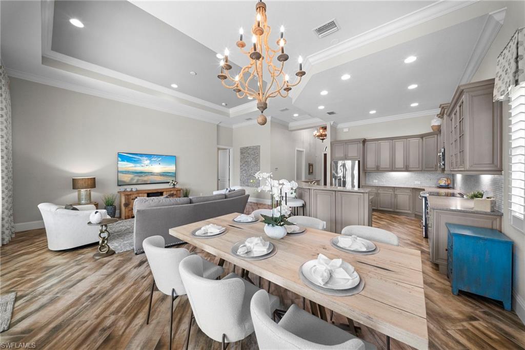 6502 Roma Way Naples, FL 34113 - Photo 3 of 45 Gallery Image 3
