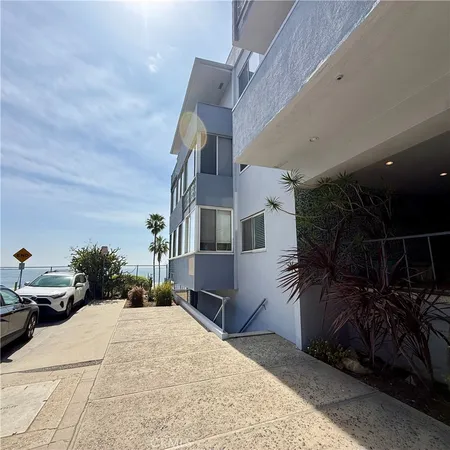 $1,950 | 1200 East Ocean Boulevard, Unit 76, Long Beach, CA 90802