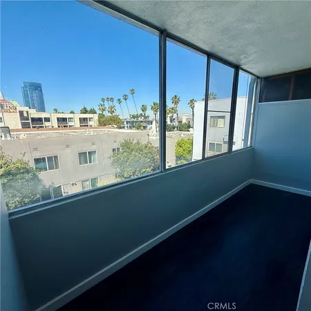 $1,950 | 1200 East Ocean Boulevard, Unit 76, Long Beach, CA 90802