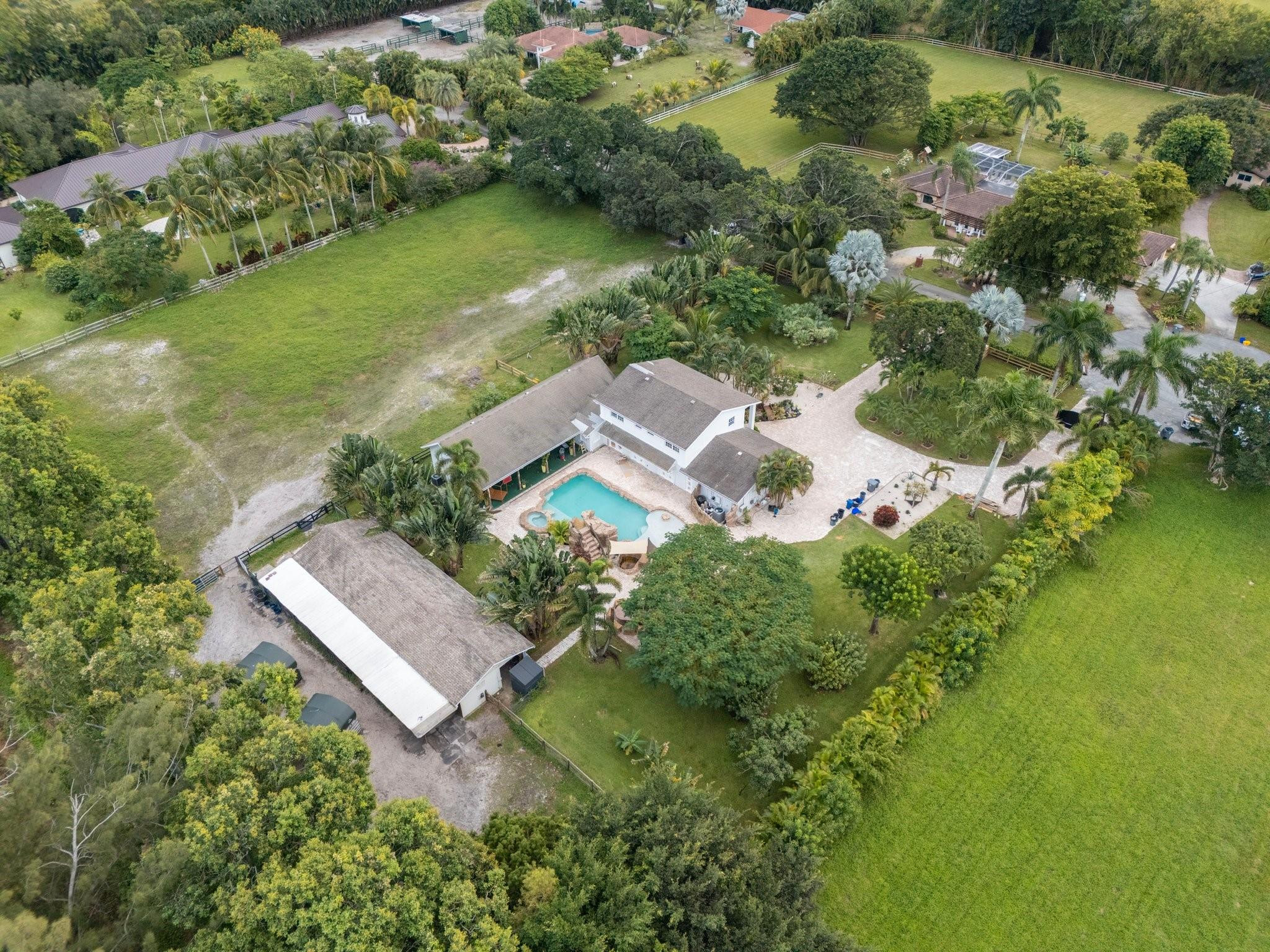 8233 Stagecoach Lane Boca Raton, FL 33496 - Photo 3 of 88 Photo 3