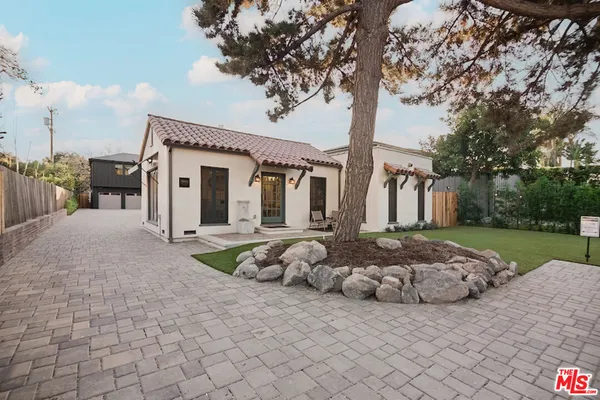 $5,795,000 | 11026 Hortense Street, Unit 4, North Hollywood, CA 91602