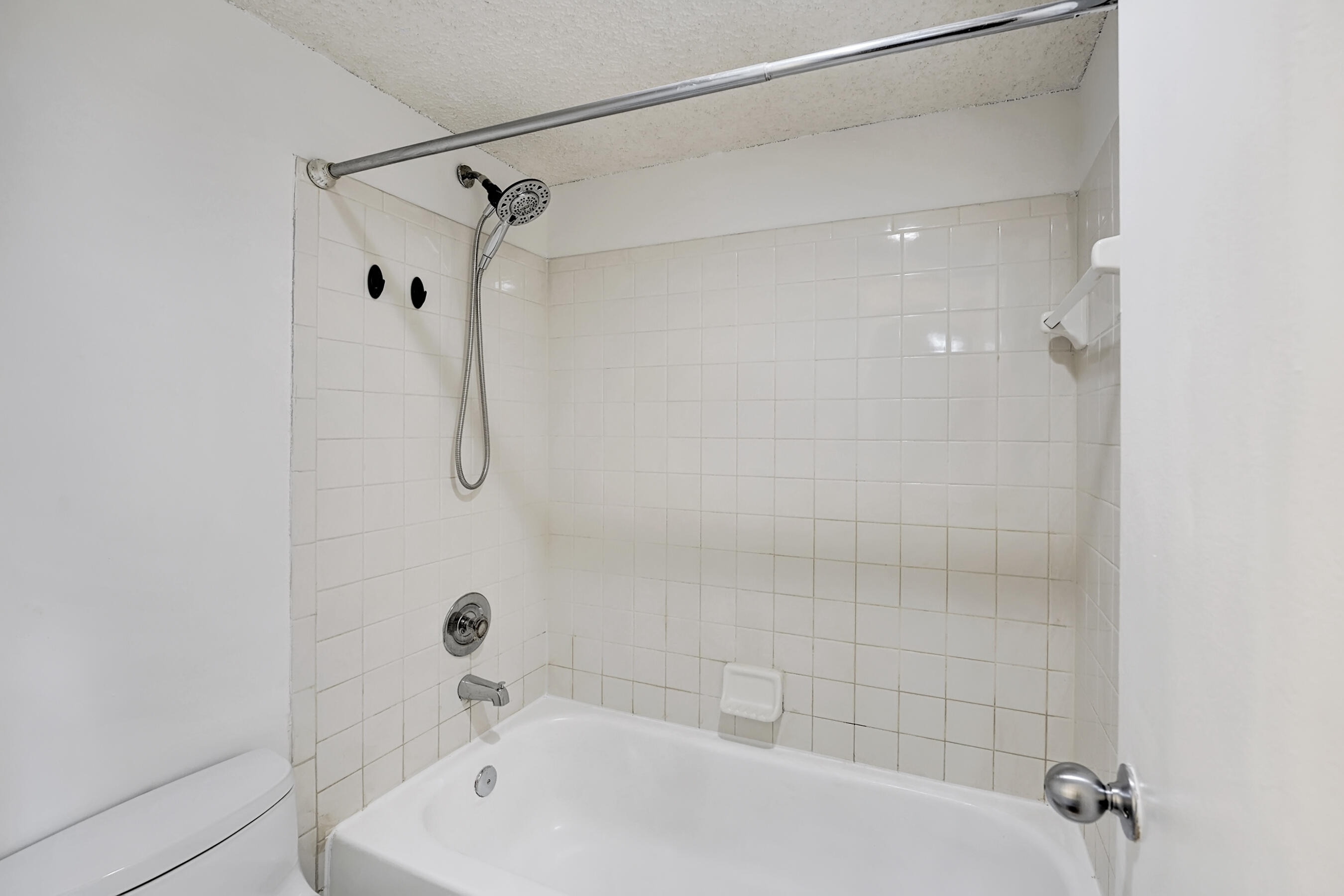 6315 La Costa Drive, Unit A Boca Raton, FL 33433 - Photo 20 of 38 _DSC8425