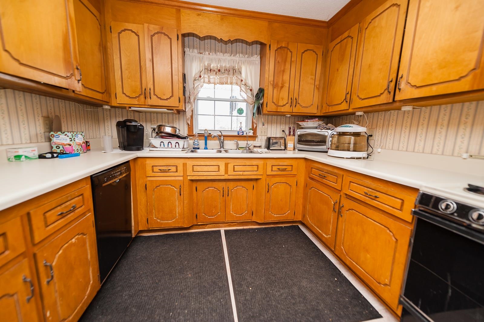 1369 Old Post Road Gaffney, SC 29341 - Photo 8 of 20