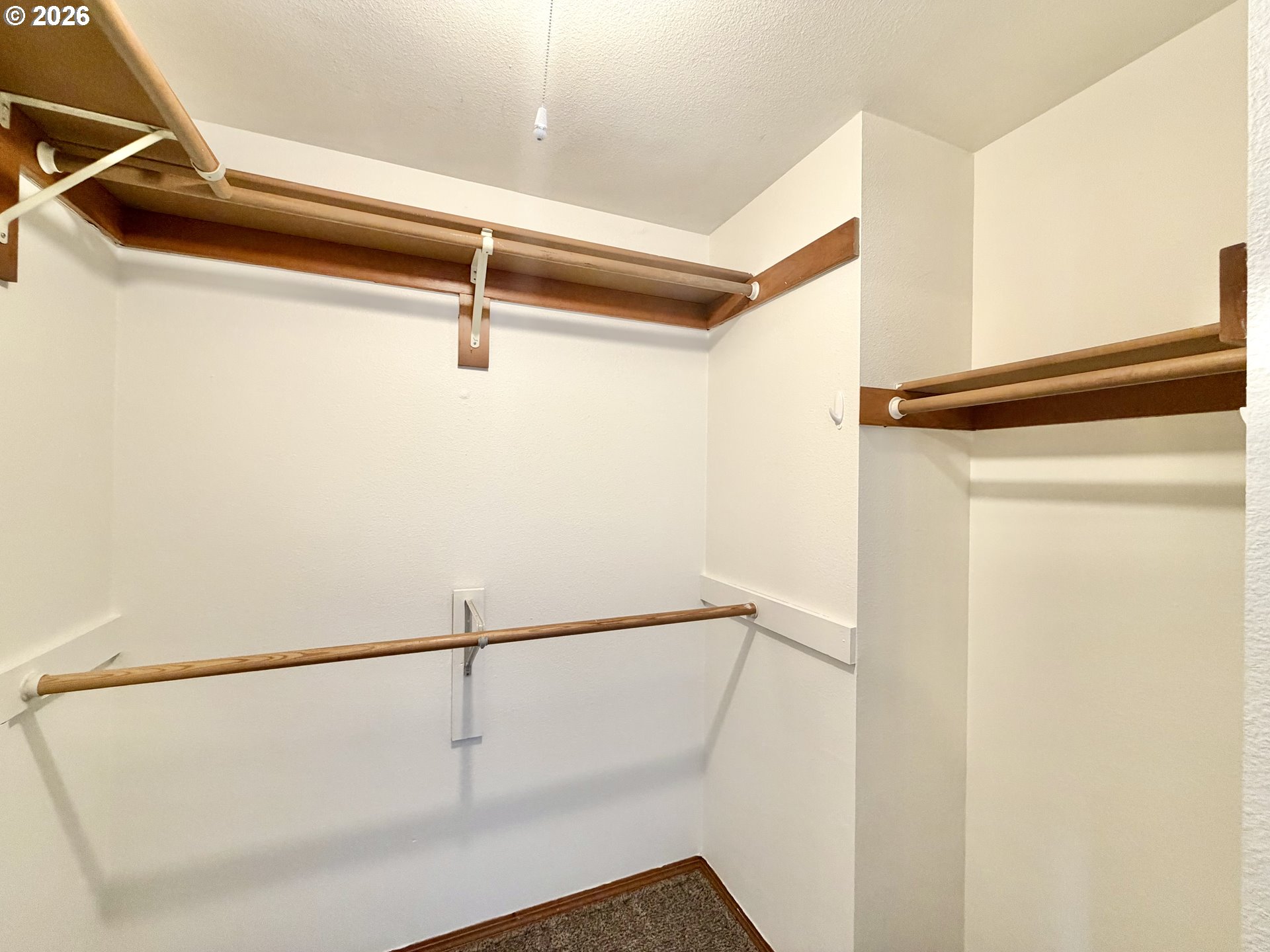 2715 Southwest 31st Street Gresham, OR 97080 - Photo 19 of 34