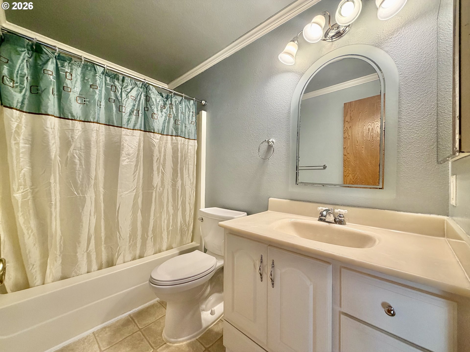 2715 Southwest 31st Street Gresham, OR 97080 - Photo 23 of 34