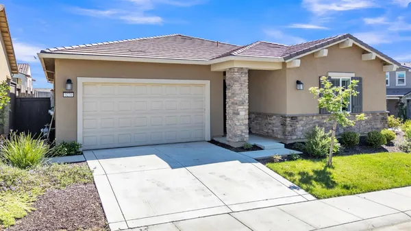 $829,000 | 3270 Gdn Ter Drive, Folsom, CA 95630
