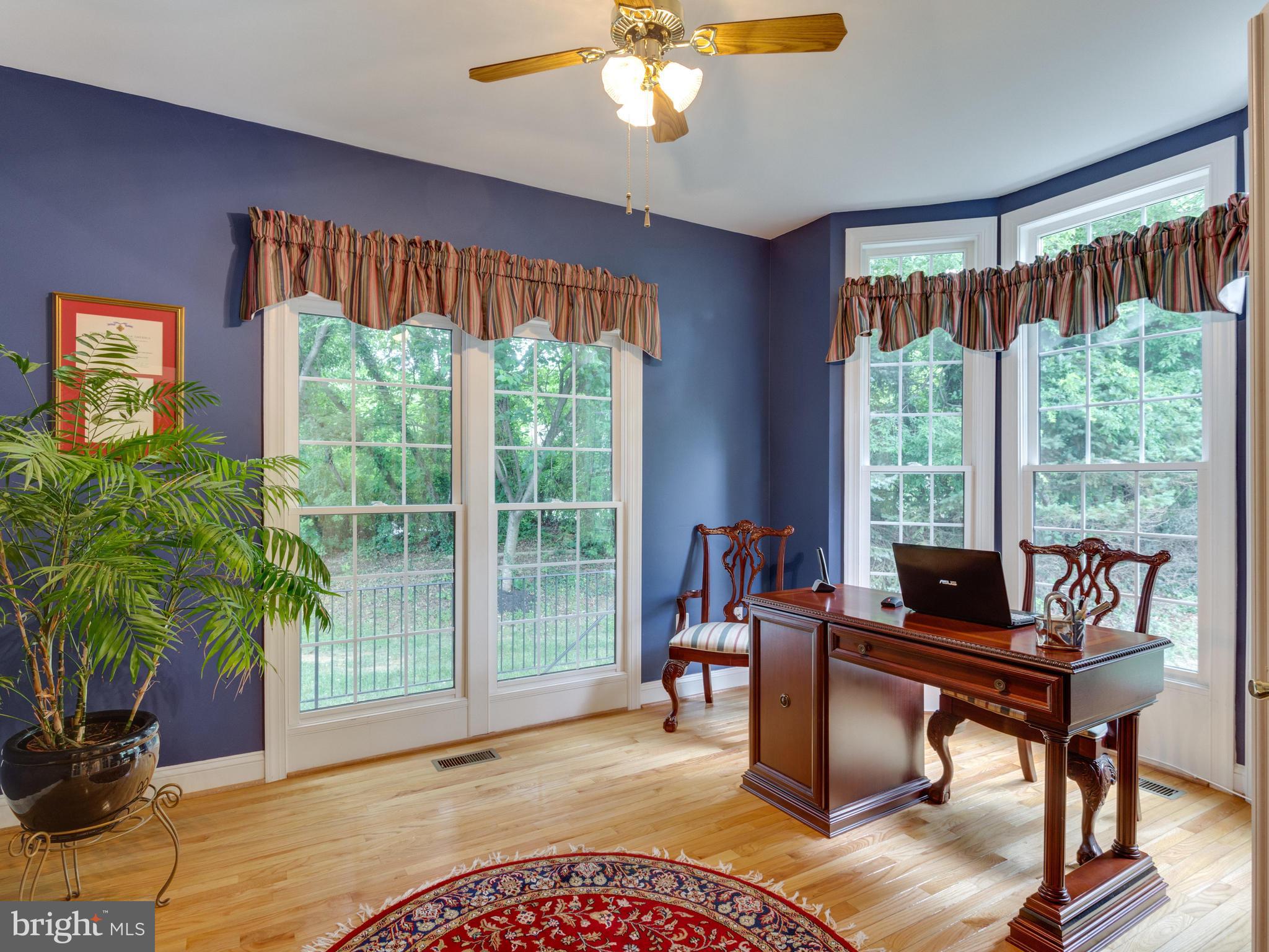 2774 Cody Road Vienna, VA 22181 - Photo 5 of 30 Den