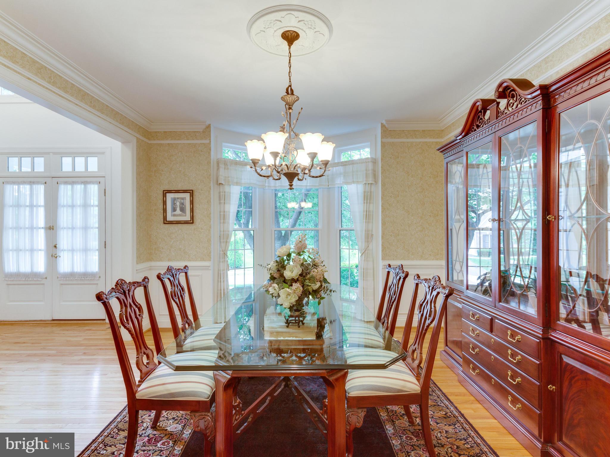 2774 Cody Road Vienna, VA 22181 - Photo 6 of 30 Dining Room