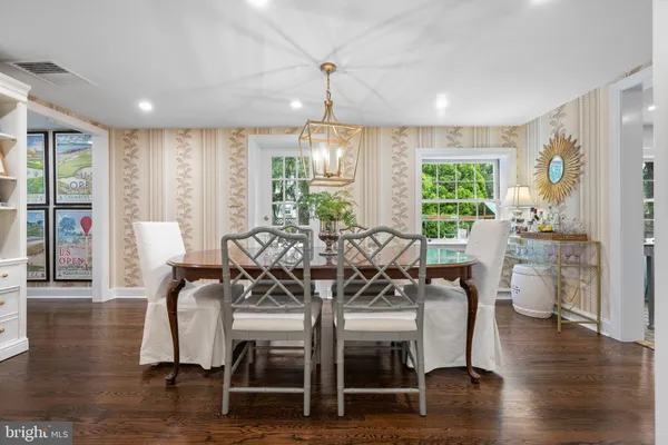 $899,000 | 245 Barcladen Circle, Bryn Mawr, PA 19010