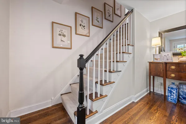 $899,000 | 245 Barcladen Circle, Bryn Mawr, PA 19010