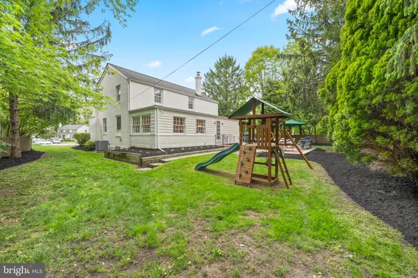 $899,000 | 245 Barcladen Circle, Bryn Mawr, PA 19010