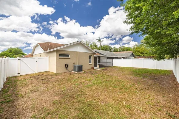 $339,900 | 11042 Peppersong Drive, Riverview, FL 33578