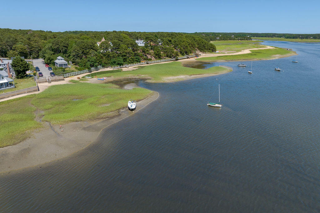 30 Amy's Way Wellfleet, MA 02667 - Photo 14 of 64 30Amysway-14