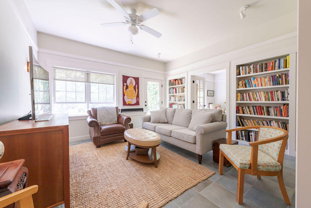 30 Amy's Way Wellfleet, MA 02667 - Photo 37 of 64 a living room with furniture and a window