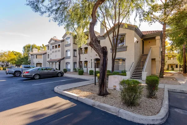 $2,000 | 15095 North Thompson Peak Parkway, Unit 2114, Scottsdale, AZ 85260