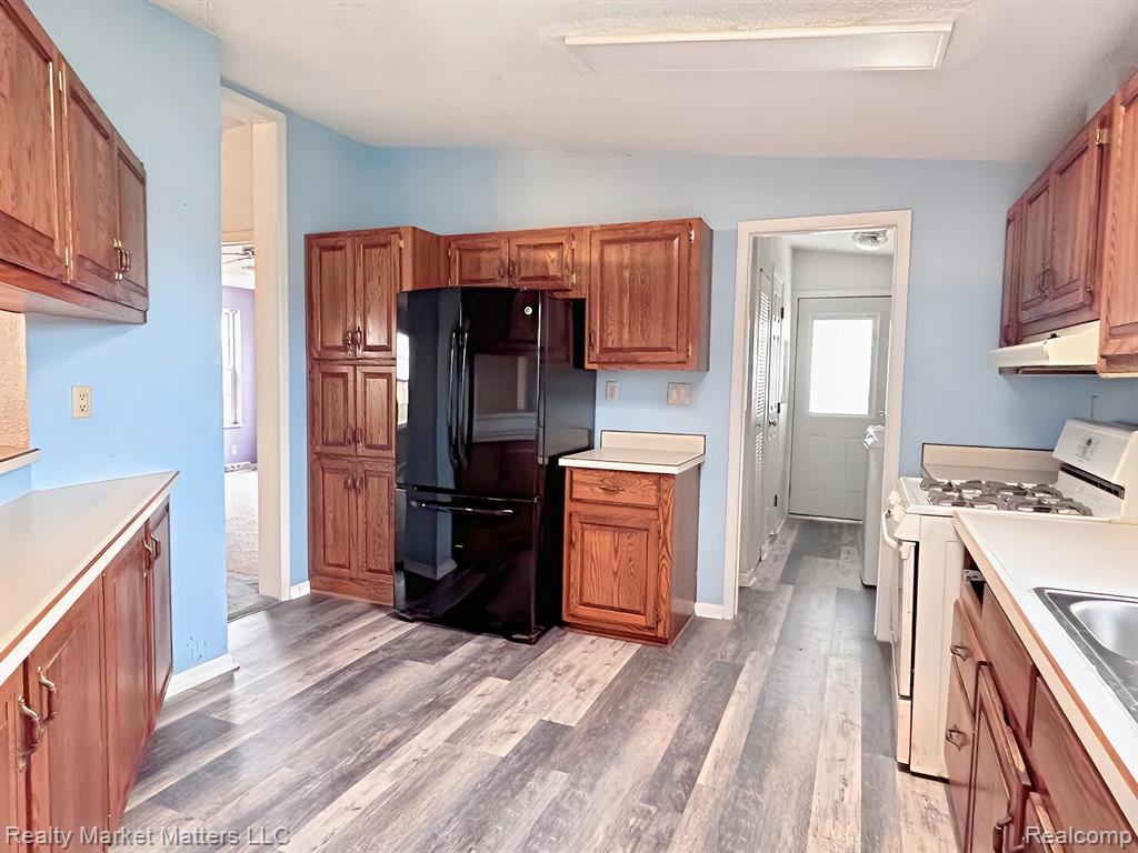 14118 Koehn Road Capac, MI 48014 - Photo 10 of 25 Gallery Image 10