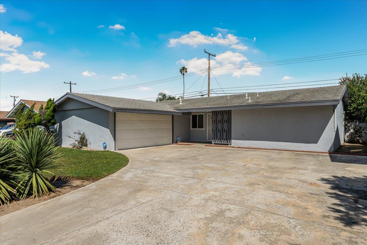 2026 Mono Street Oxnard, CA 93036 - Photo 2 of 63