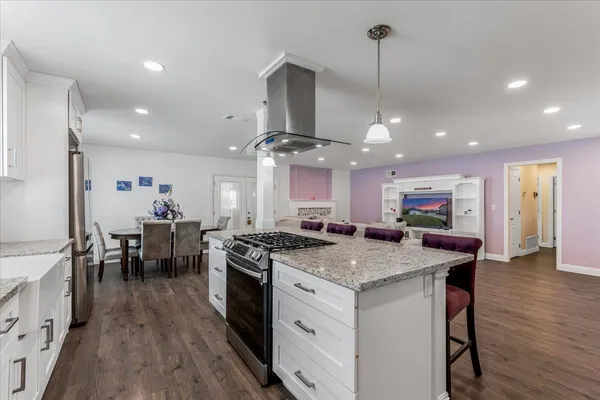 $745,000 | 2026 Mono Street, Oxnard, CA 93036