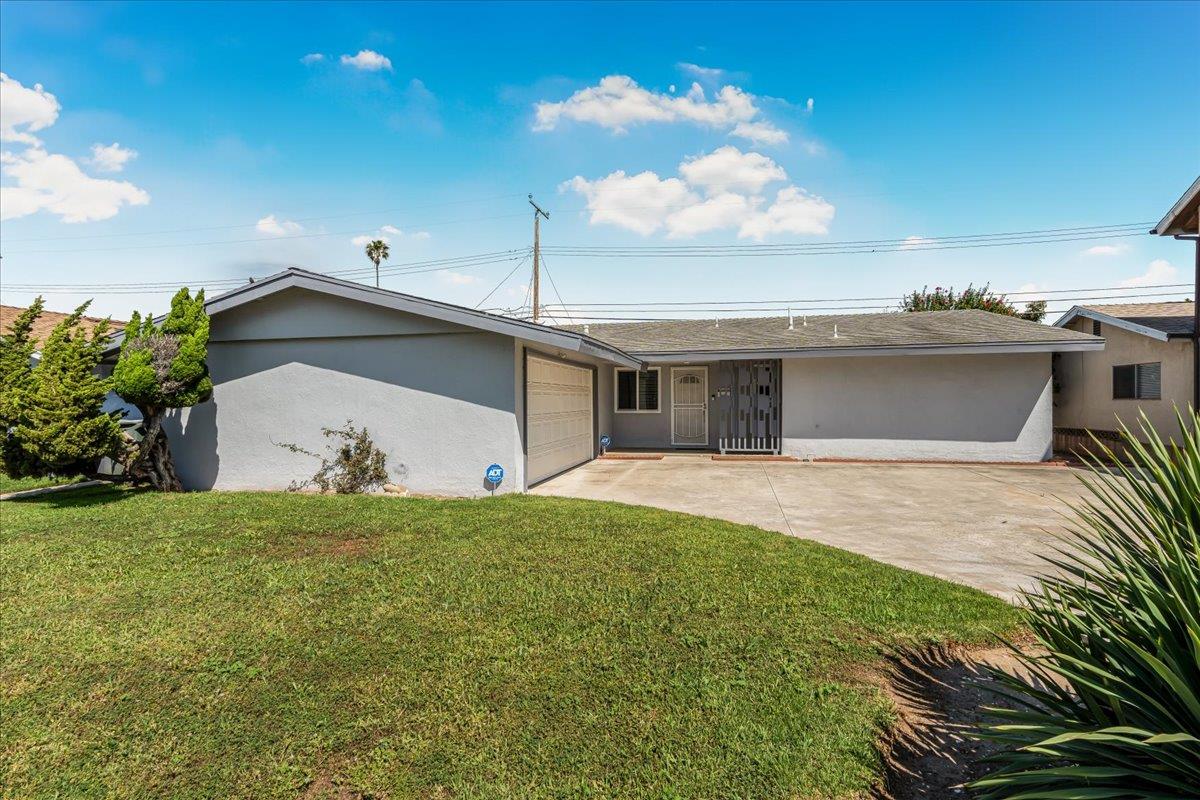 2026 Mono Street Oxnard, CA 93036 - Photo 3 of 63