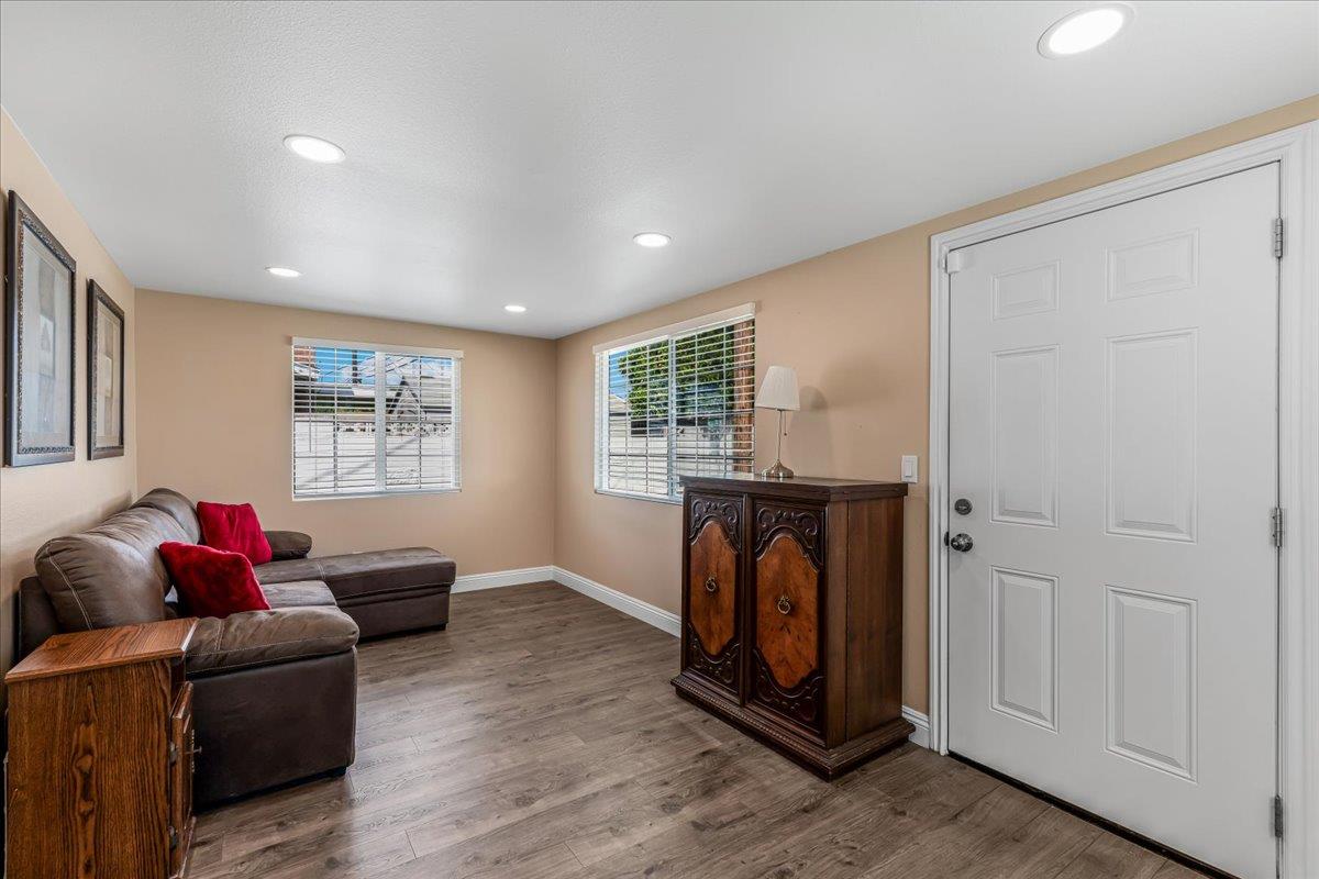 2026 Mono Street Oxnard, CA 93036 - Photo 34 of 63