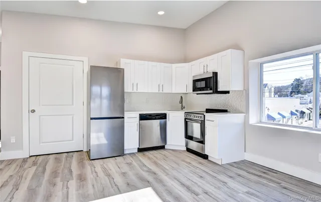 $2,250 | 292 Main Street, Unit 217, Nyack, NY 10960