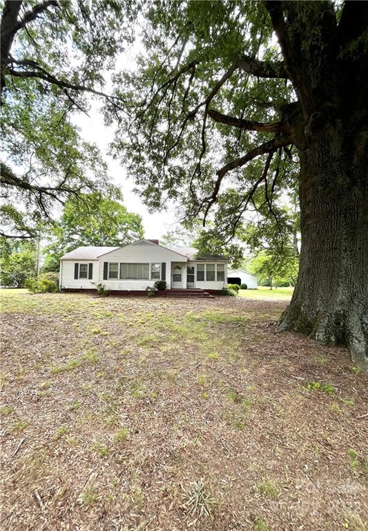 2450 Secrest Short Cut Road Monroe, NC 28110 - Photo 2 of 23 Gallery Image 2
