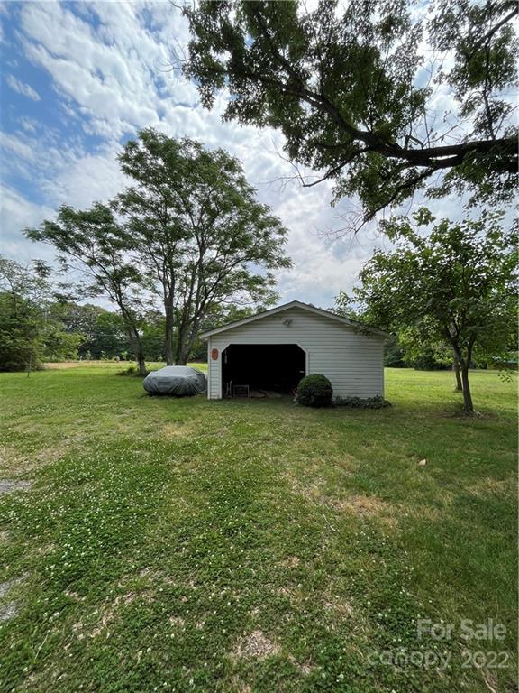 2450 Secrest Short Cut Road Monroe, NC 28110 - Photo 3 of 23 Gallery Image 3
