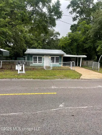 $115,000 | 522 East Railroad Street, Gulfport, MS 39507