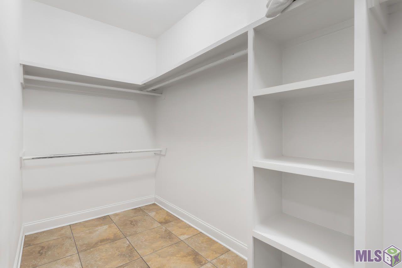 7907 Valencia Court Baton Rouge, LA 70820 - Photo 12 of 19