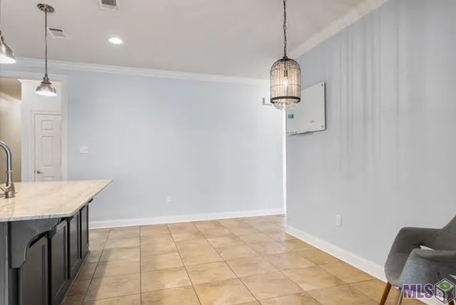 $2,300 | 7907 Valencia Court, Baton Rouge, LA 70820