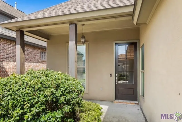 $2,300 | 7907 Valencia Court, Baton Rouge, LA 70820