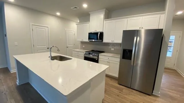 $2,100 | 7293 Mulberry Trace Lane, Flowery Branch, GA 30542