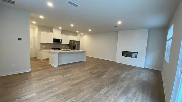 $2,100 | 7293 Mulberry Trace Lane, Flowery Branch, GA 30542