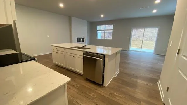 $2,100 | 7293 Mulberry Trace Lane, Flowery Branch, GA 30542