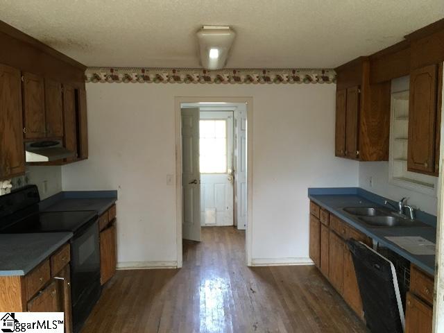 472 Rices Creek Road Liberty, SC 29657 - Photo 2 of 8