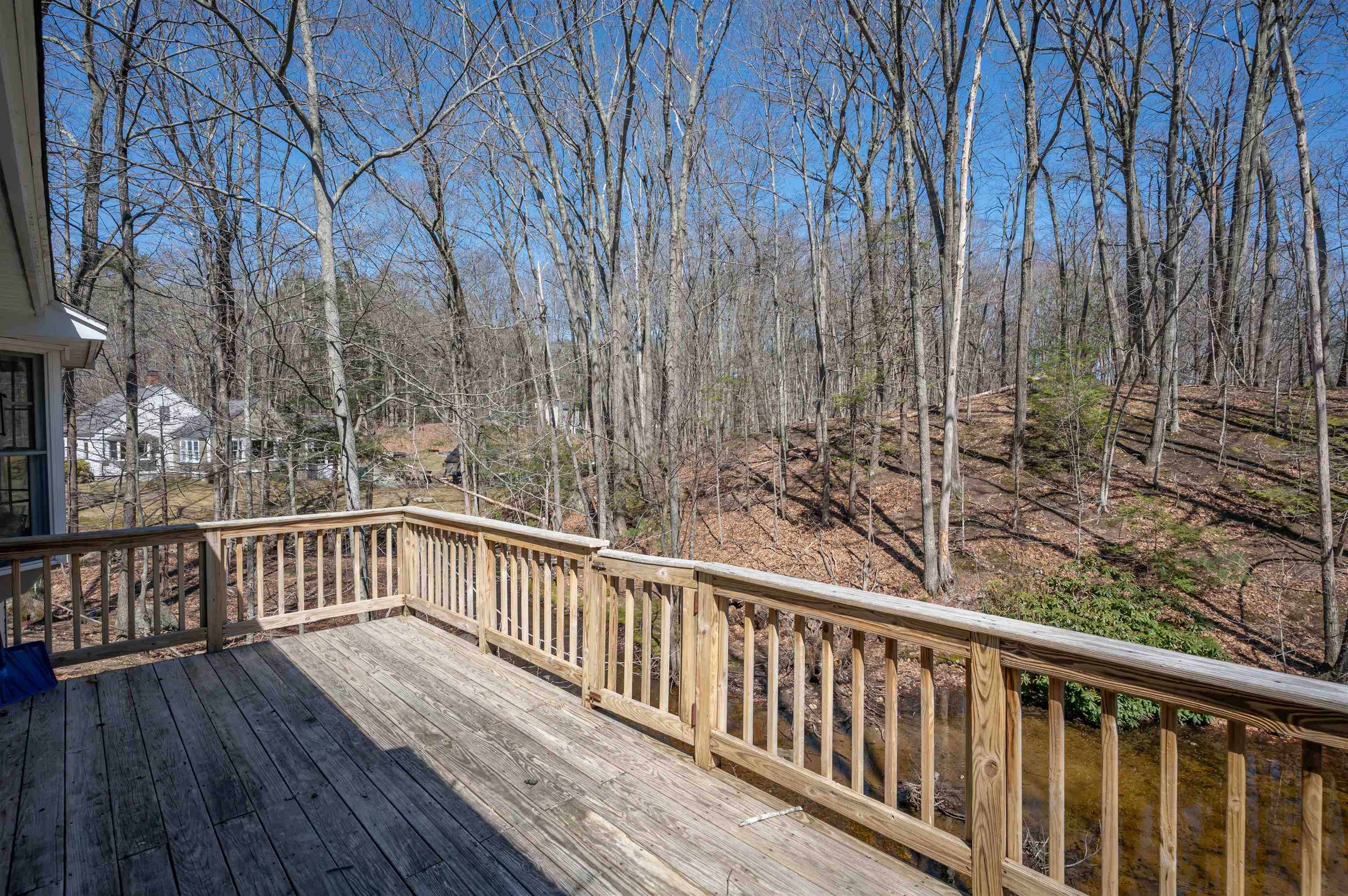 226 Amesbury Road Kensington, NH 03833 - Photo 22 of 59