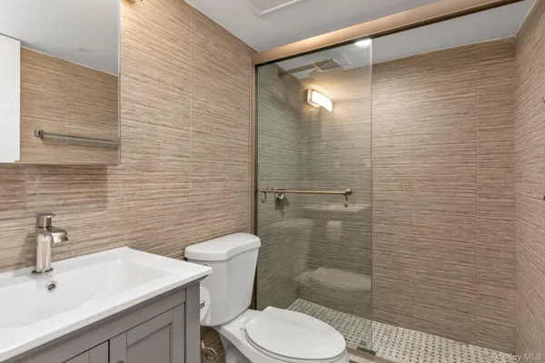 $8,000 | 83-34 116th Street | Kew Gardens