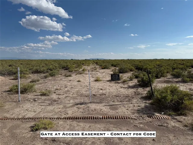 a sign that is on the side of a road