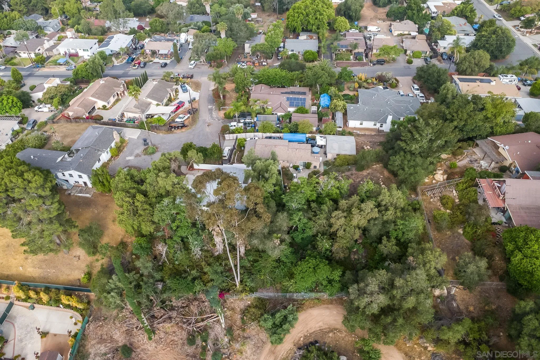 678 Robby Way Fallbrook, CA 92028 - Photo 33 of 36 a view of a city
