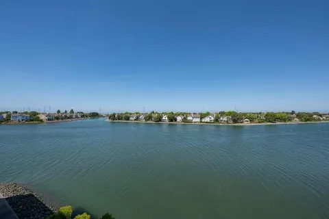 $1,488,841 | 300 Baltic Circle, Unit 318, Redwood Shores, CA 94065