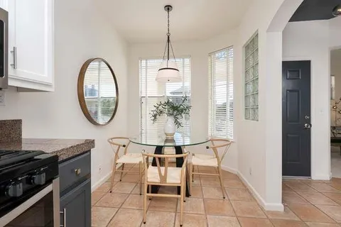 $1,488,841 | 300 Baltic Circle, Unit 318, Redwood Shores, CA 94065